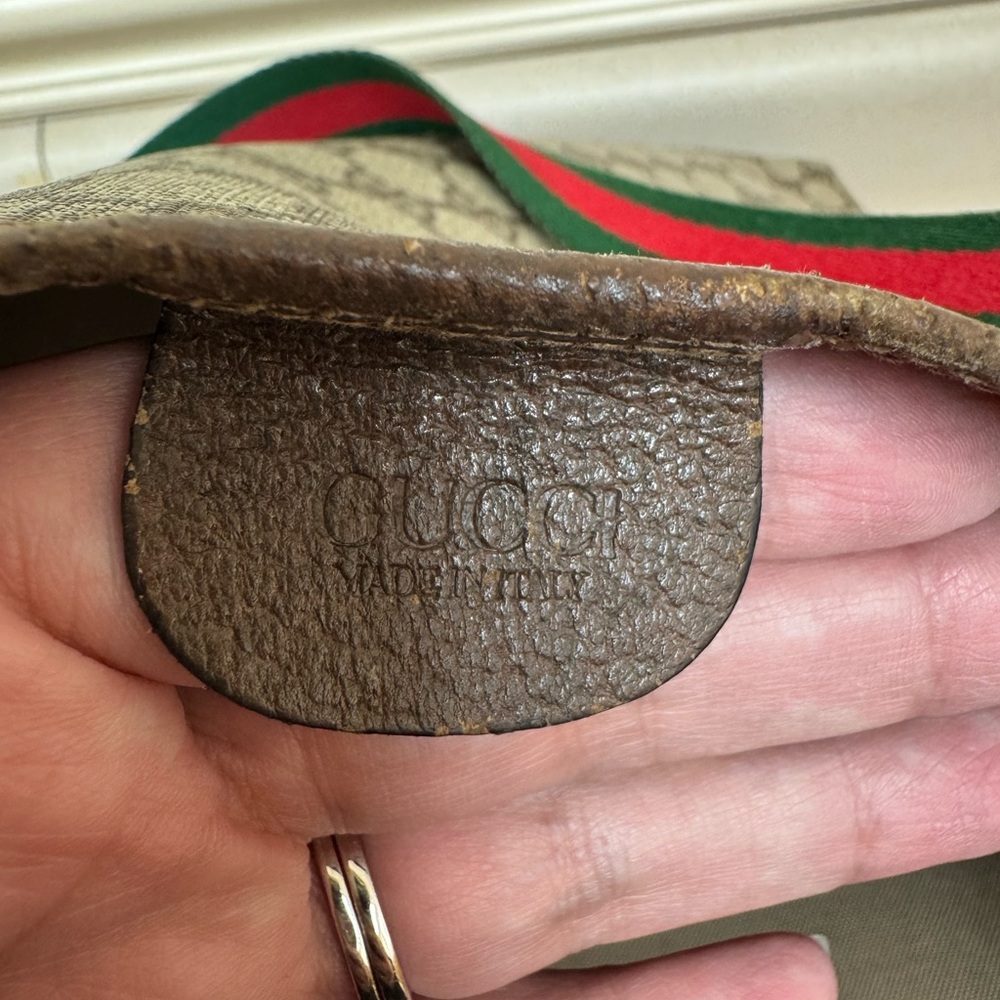 Vintage Gucci Beige and Brown Tote Bag - Picture 4 of 13